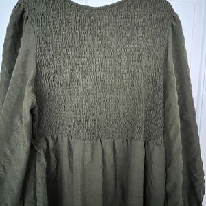 16W Dark olive green flattering dress. Runs large